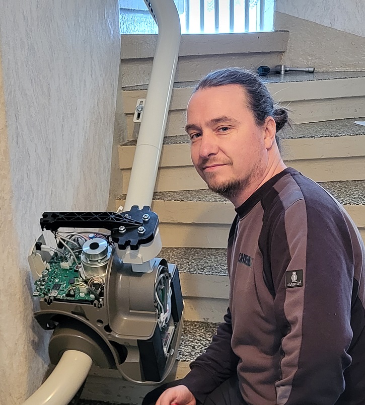Sachsenlift Treppenlift in Kontakt