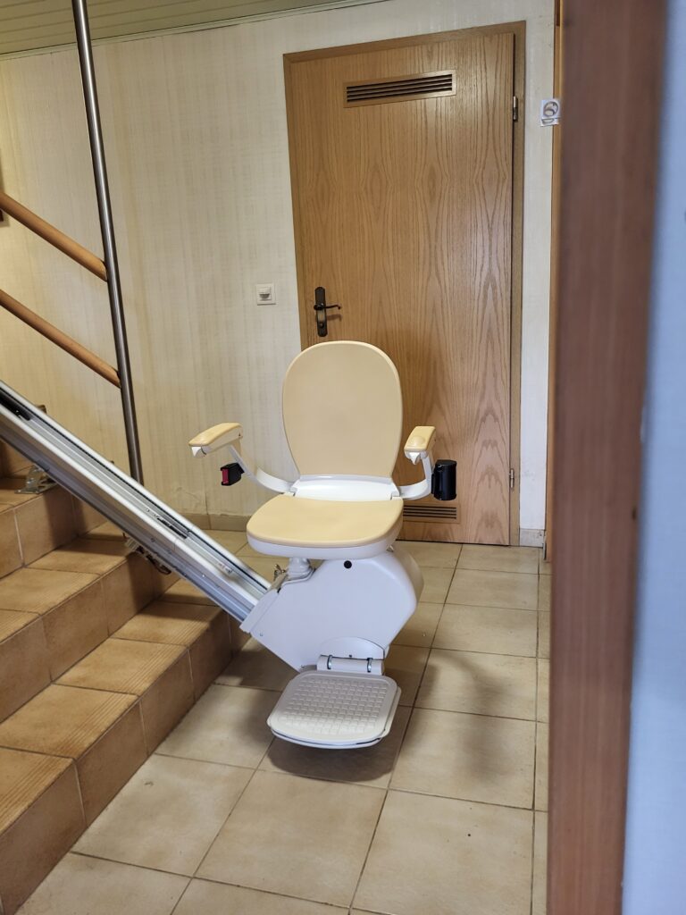 Sachsenlift Treppenlift in Neustadt